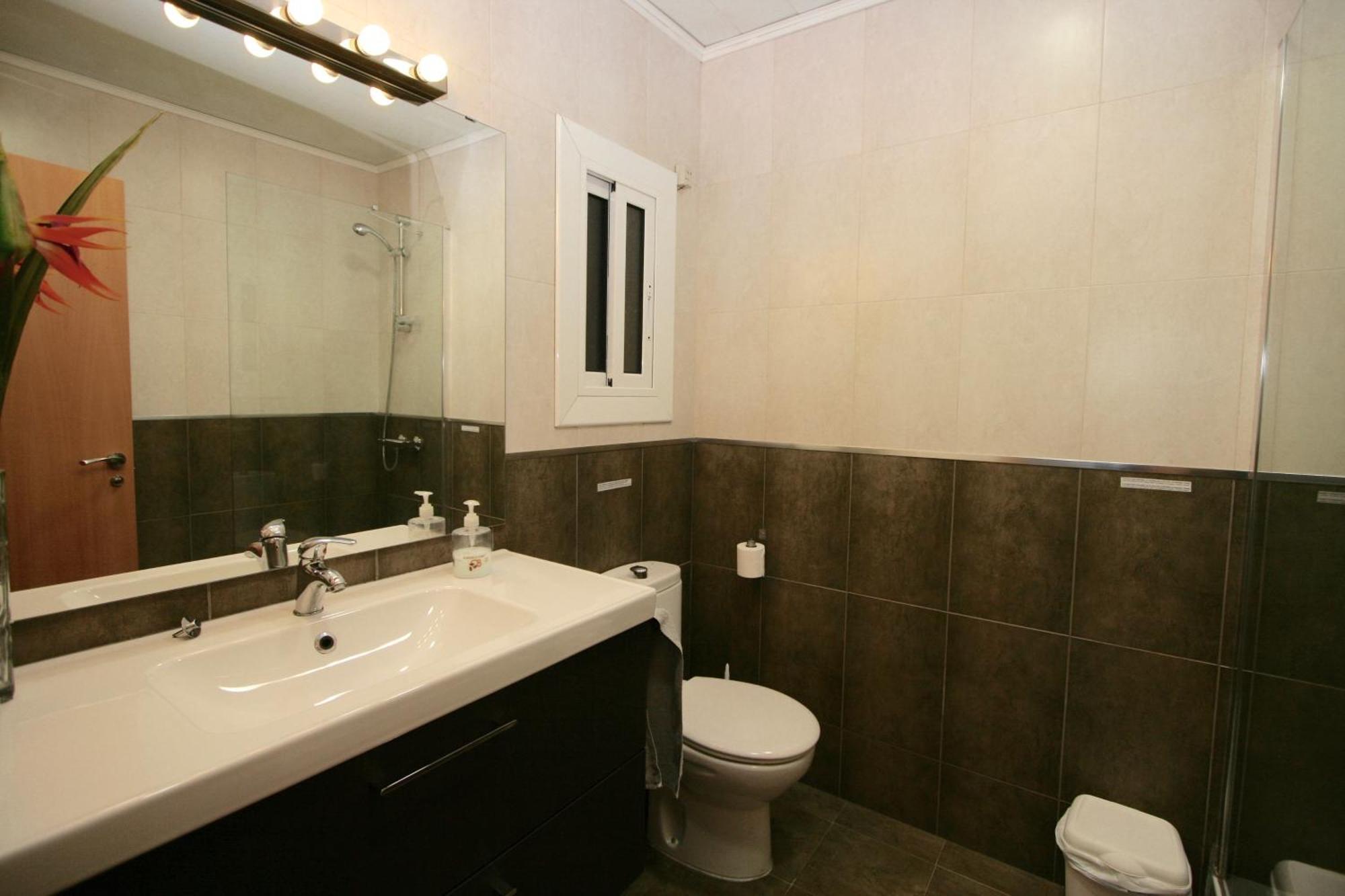 ApartEasy - Plaza España Deluxe Barcelona Habitación foto